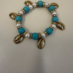 Turquoise Bead & Pearl Stretch Bracelet with Gold Shell Charms